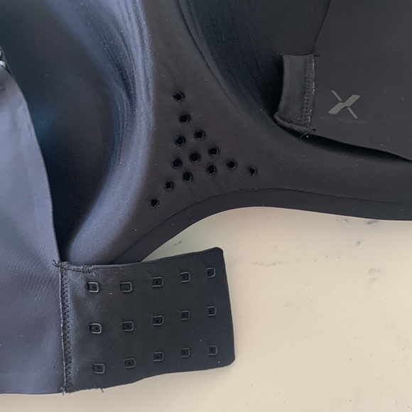 knix Catalyst Sports Bra Adjustable Wire Free Black Sz6+ - Picture 7 of 8